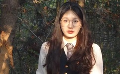 欠债4600万大叔直播卖烤肠还债